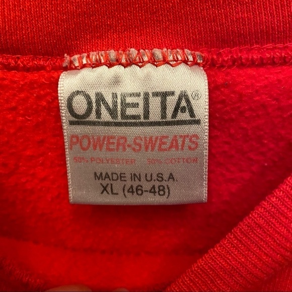 Vintage EDWARDS CINEMAS Red Graphic Sweatshirt Size XL - Picture 3 of 8